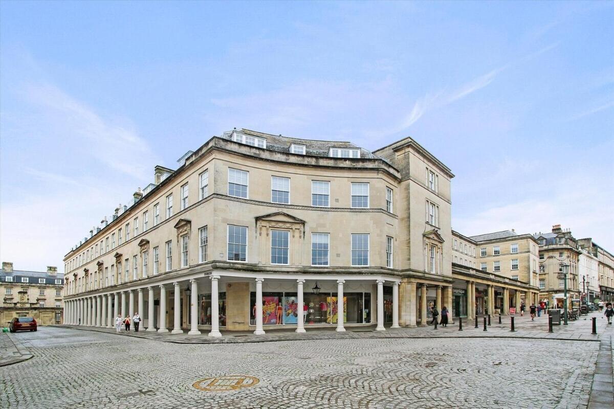 ※ Stunning - Centre Of Historic ※ *